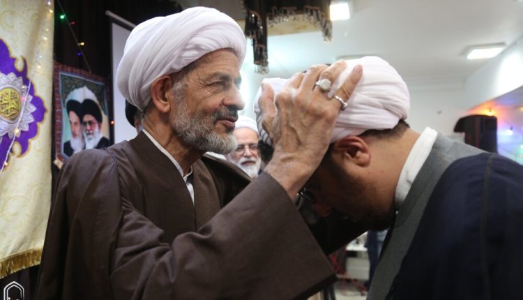 عمامه گذاری ایت الله فیاضی